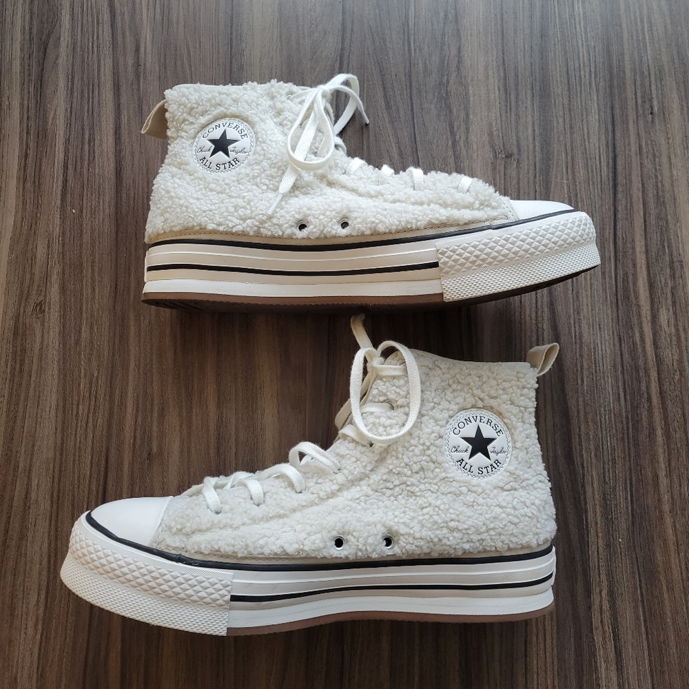 Converse high-tops FUZZY! Wm sz 8/8.5